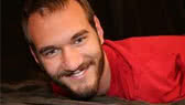 Man with no arms and legs goes on Oprah Show to share the gospel (Nick Vujicic)